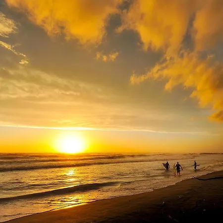 אכסניה Atlantic